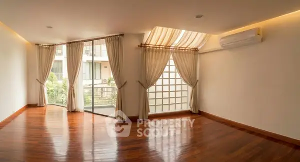 image_rental-31706318