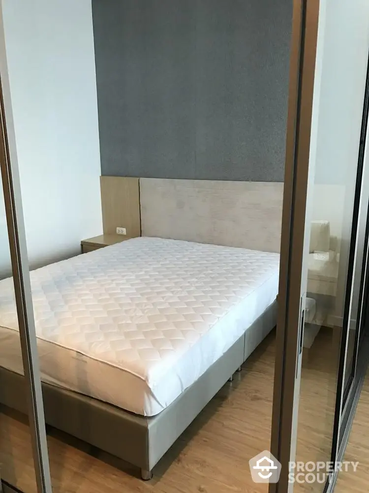  1 Bedroom Condo at Siamese Surawong-1