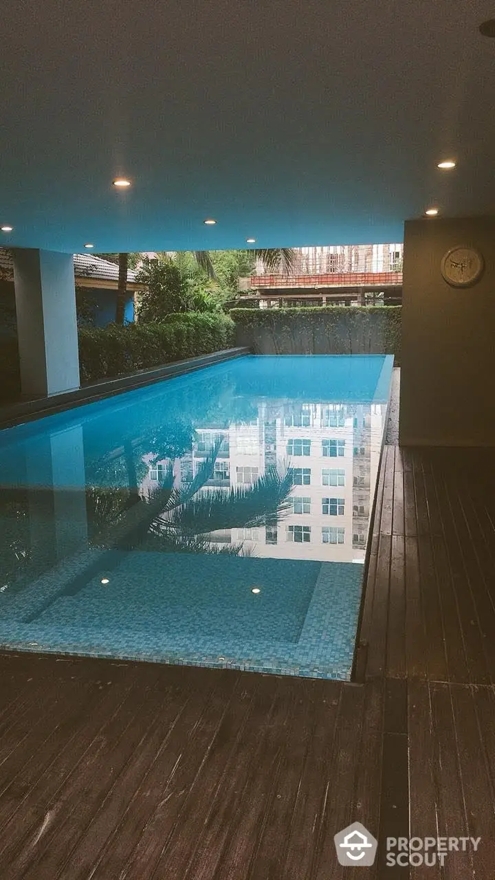 Fully Furnished 2 Bedrooms Condo at Greenery Place Sukhumvit 61-10