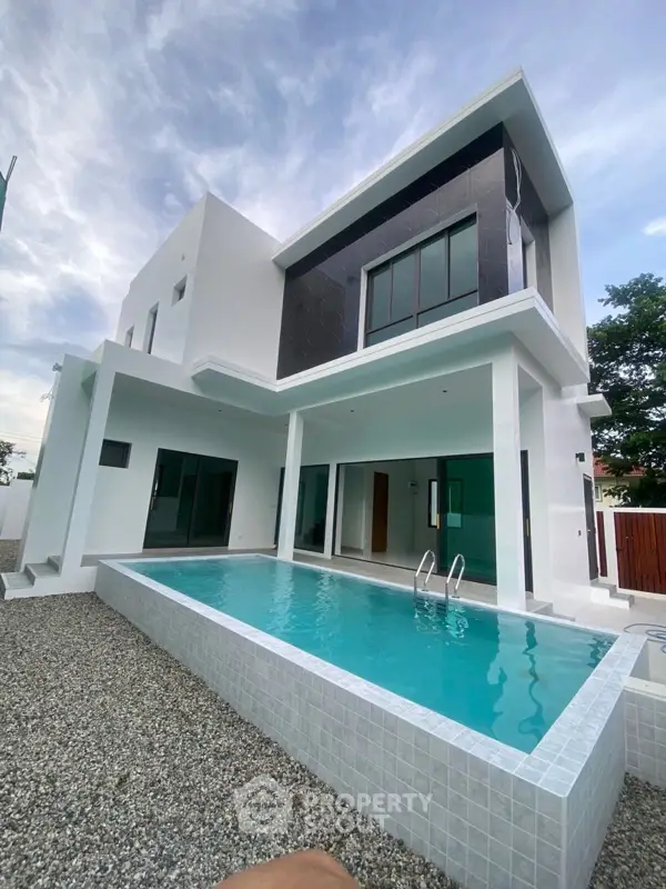 image_rental-24689078