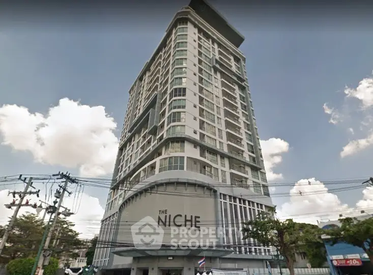  1 Bedroom Condo at The Niche Taksin-1
