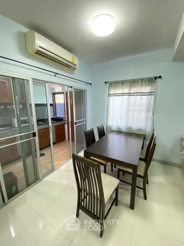 image_rental-29692358