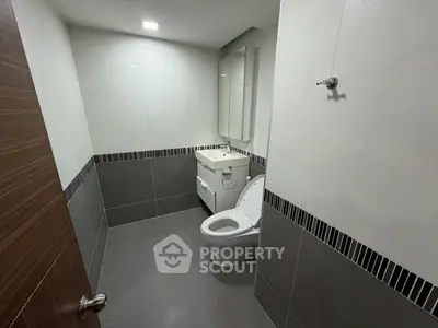 Modern bathroom with sleek design and contemporary fixtures