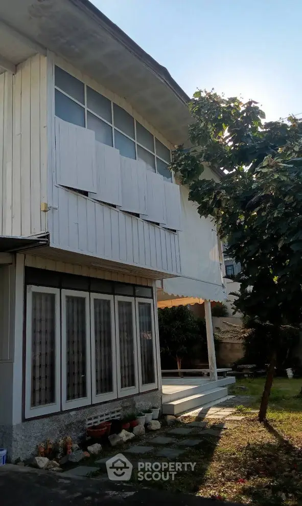 image_rental-27140527