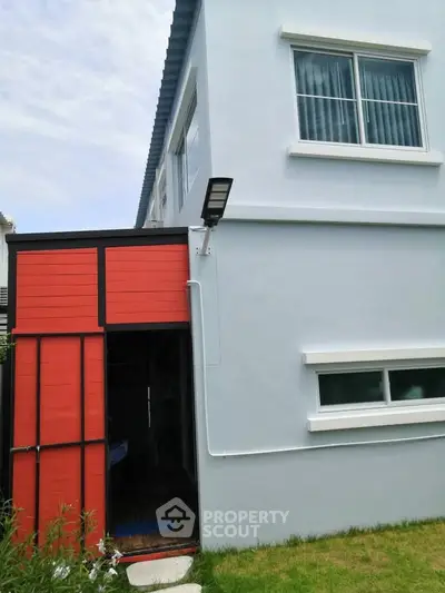 image_rental-27847722