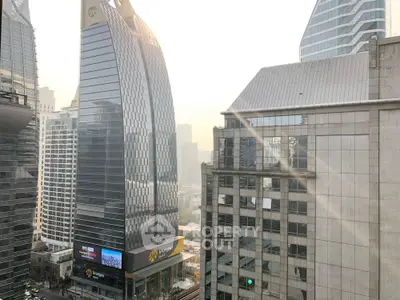  1 Bedroom Condo at Noble Ploenchit-2