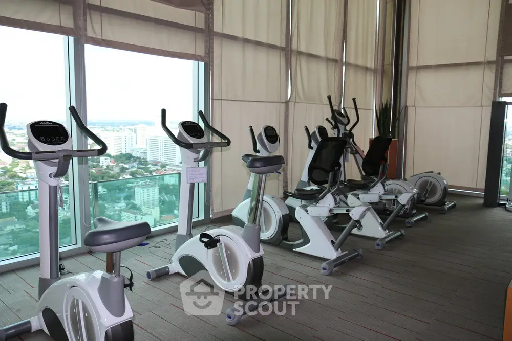  2 Bedrooms Condo -1