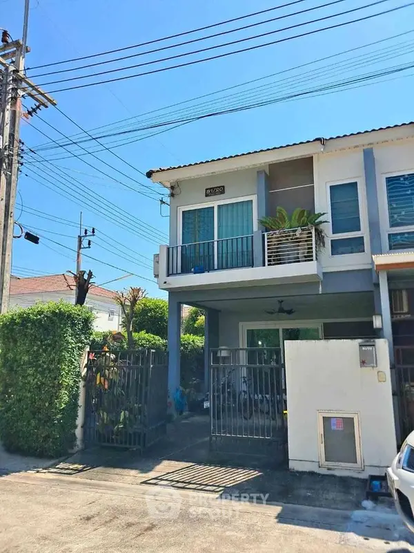 image_rental-16289152