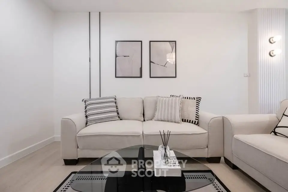 Modern living room with stylish decor and comfortable seating