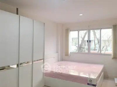 image_rental-27009424