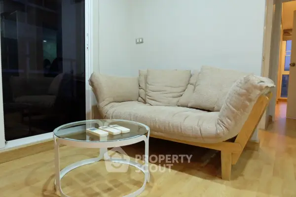 image_rental-8977426