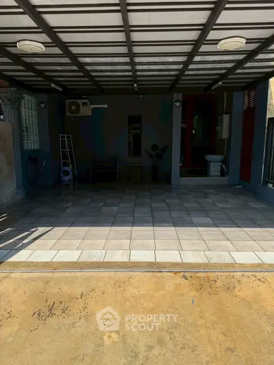 image_rental-29554372