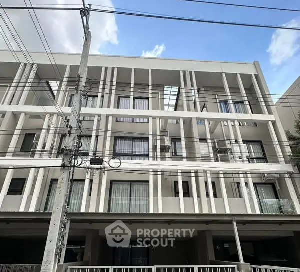 image_rental-29464492