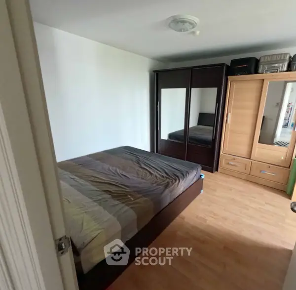 image_rental-14107772