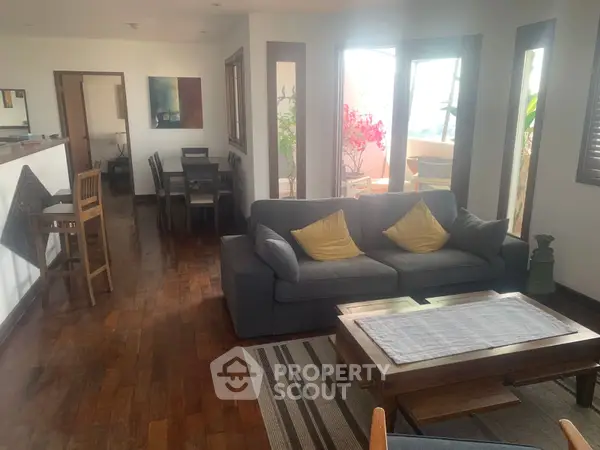 image_rental-27744386