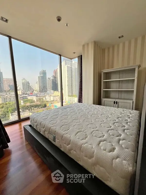 image_rental-30930034