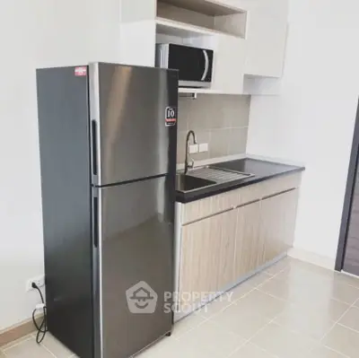 Fully Furnished 1 Bedroom Condo at Supalai Veranda Rama 9-2