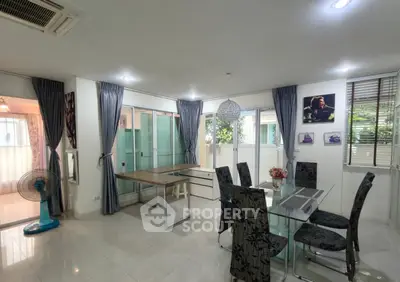 Screenshot 2568-12-03 at 21.52.55.jpg