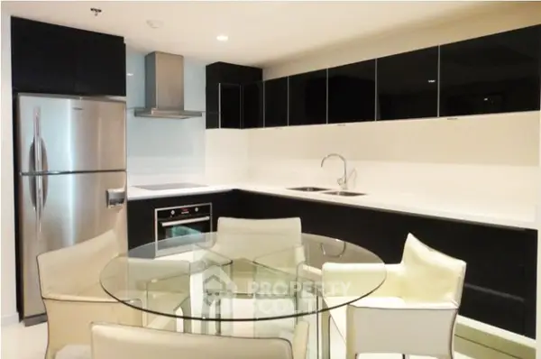 image_rental-5280683