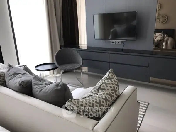 image_rental-8975365