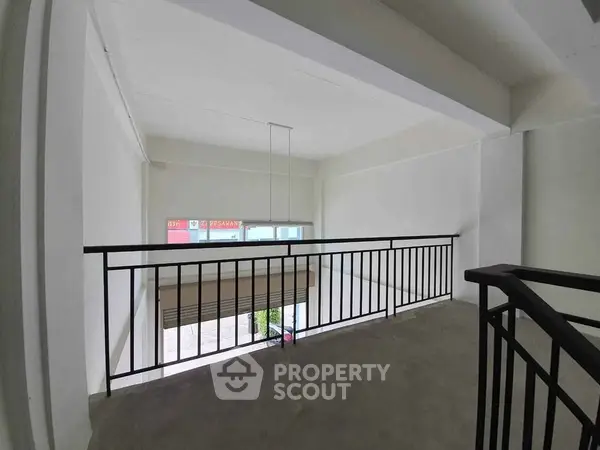 image_rental-16836351