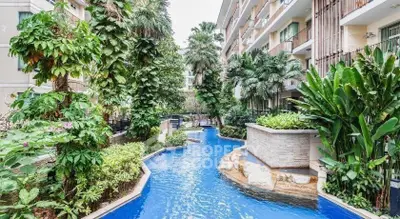  1 Bedroom Condo at The Clover Thonglor Residence-3