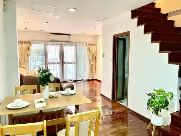 image_rental-31425936