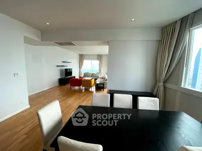  3 Bedrooms Condo at Millennium Residence Sukhumvit Condominium-15