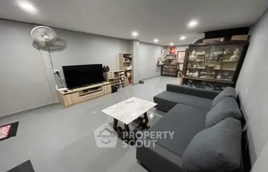 image_rental-9005188