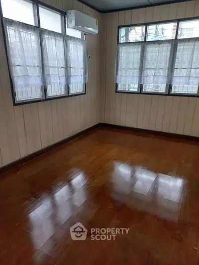 image_rental-26757984