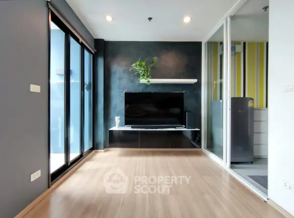 image_rental-30636222