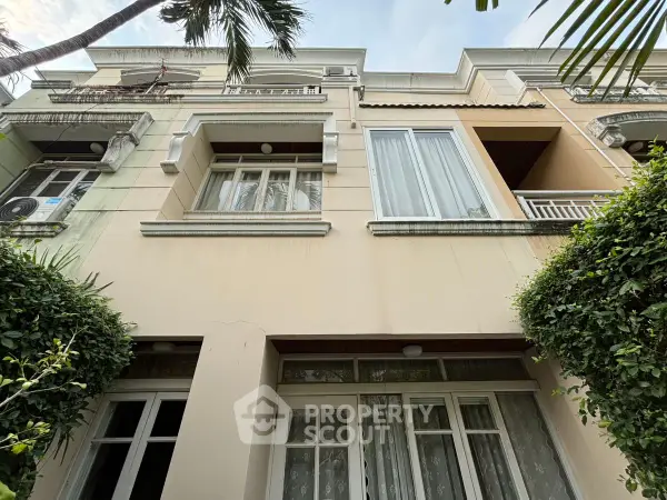 image_rental-23459599