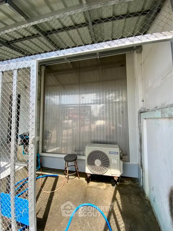 image_rental-27000212