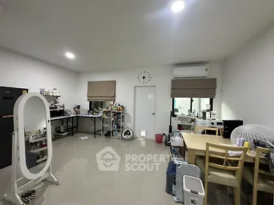 image_rental-19487214