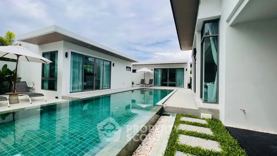 Luxurious modern villa with private pool and sleek architectural design, perfect for upscale living.