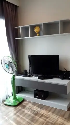  1 Bedroom Condo -1