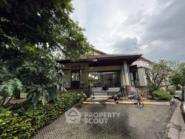 image_rental-26591245