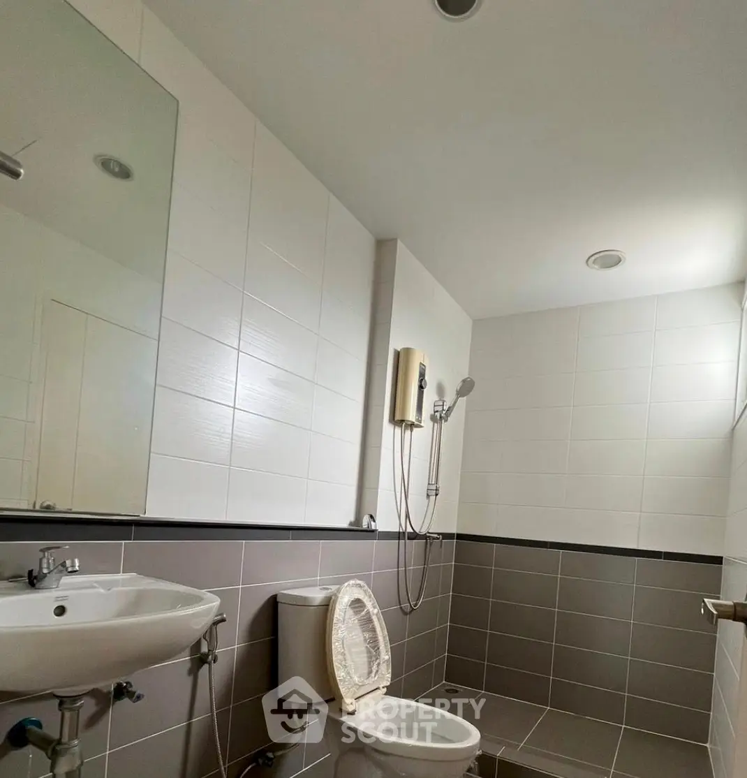 Screenshot 2569-03-26 at 10.39.10.jpg