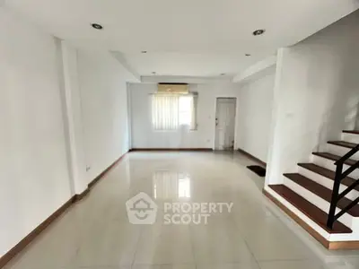 image_rental-24581033