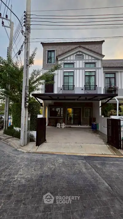 image_rental-28402514