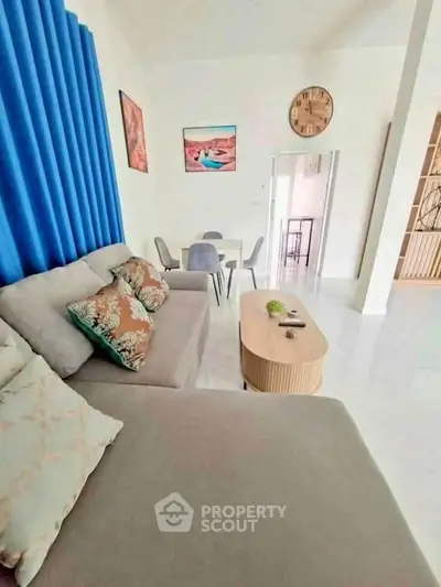 Modern living room with stylish decor and comfortable seating