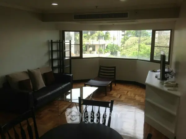 image_rental-5272993