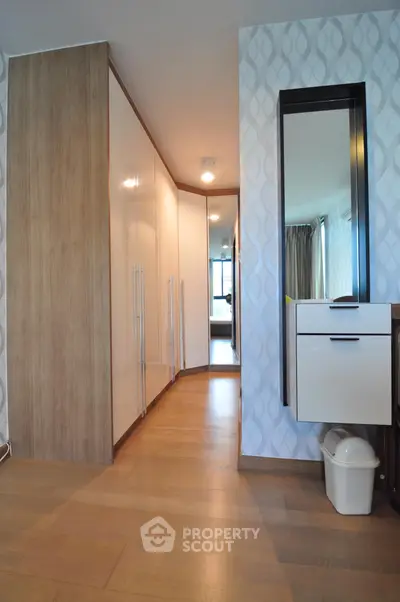 Fully Furnished 1 Bedroom Condo at Bangkok Feliz Sukhumvit 69-3