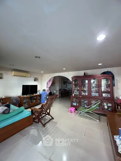 image_rental-28247916