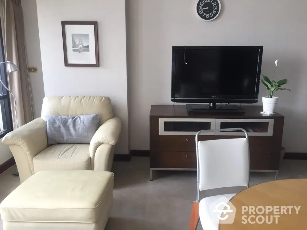  1 Bedroom Condo at Phayathai Place-1