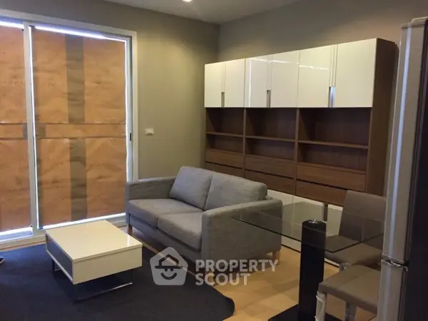 image_rental-5276942