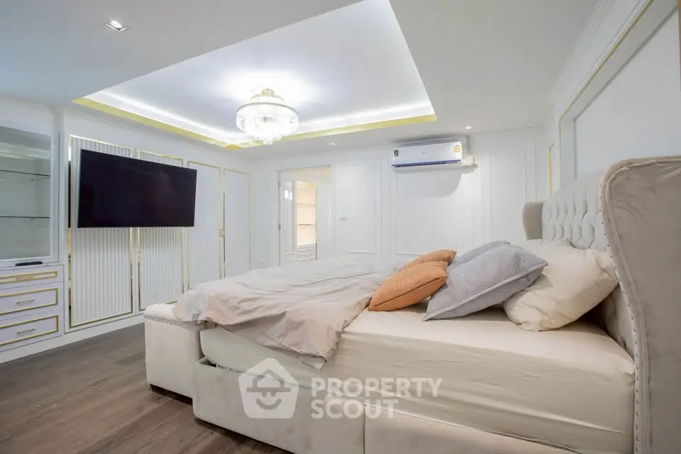 Luxurious bedroom with elegant decor and modern amenities