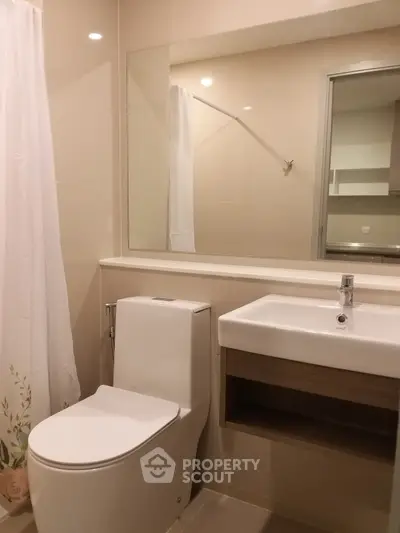  1 Bedroom Condo at Aspire Asoke Ratchada-3