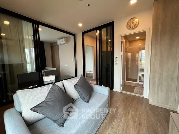 image_rental-12770635