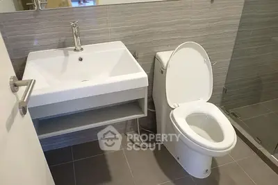 Fully Furnished 1 Bedroom Condo at Knightsbridge พหลโยธิน อินเตอร์เชนจ์ Bathroom